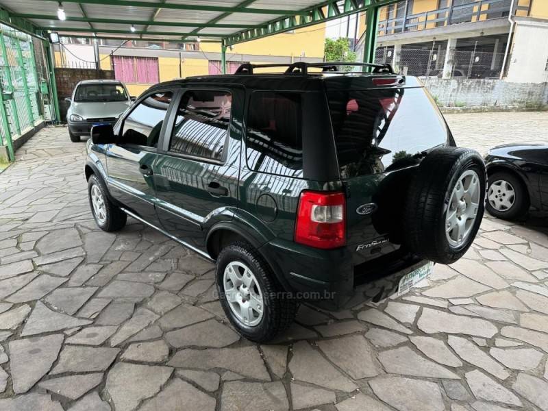 FORD - ECOSPORT - 2004/2004 - Verde - R$ 29.900,00