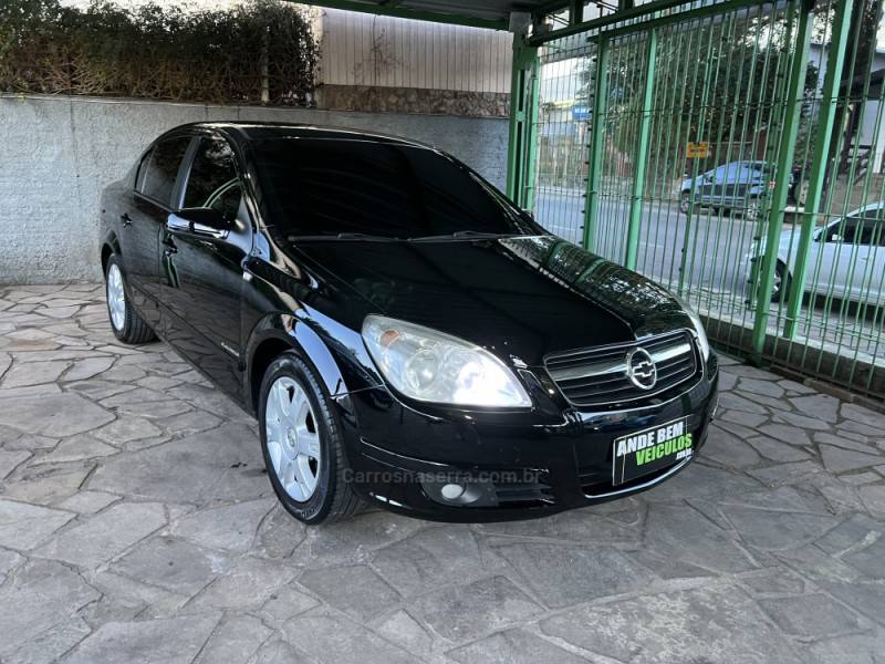 CHEVROLET - VECTRA - 2005/2006 - Preta - R$ 32.900,00