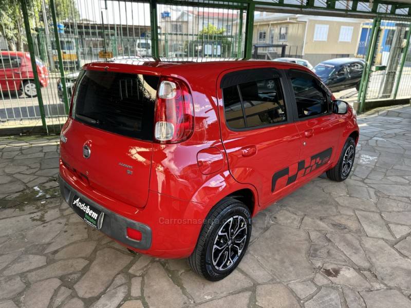 FIAT - UNO - 2012/2013 - Vermelha - R$ 32.900,00