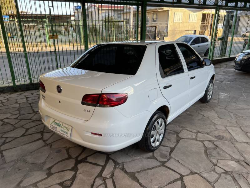 FIAT - SIENA - 2014/2014 - Branca - R$ 36.900,00