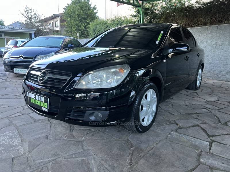 CHEVROLET - VECTRA - 2005/2006 - Preta - R$ 32.900,00