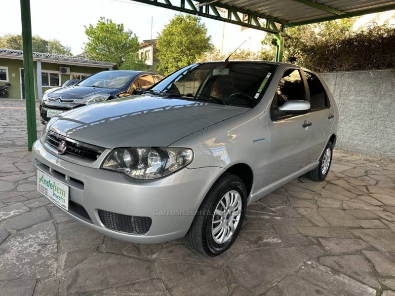 FIAT - PALIO - 2008/2008 - Prata - R$ 25.000,00