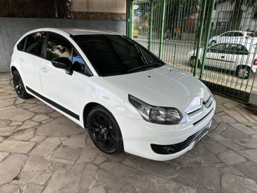 CITROËN - C4 - 2011/2012 - Branca - R$ 32.900,00